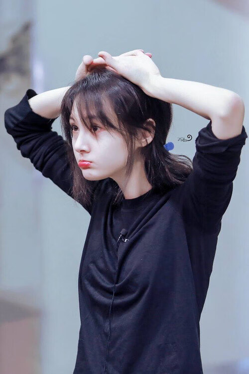 高水平足球外援引入推动中超提升国际竞争力,中超新政_外援注册6人报5上4 新签外援工资不超300万欧