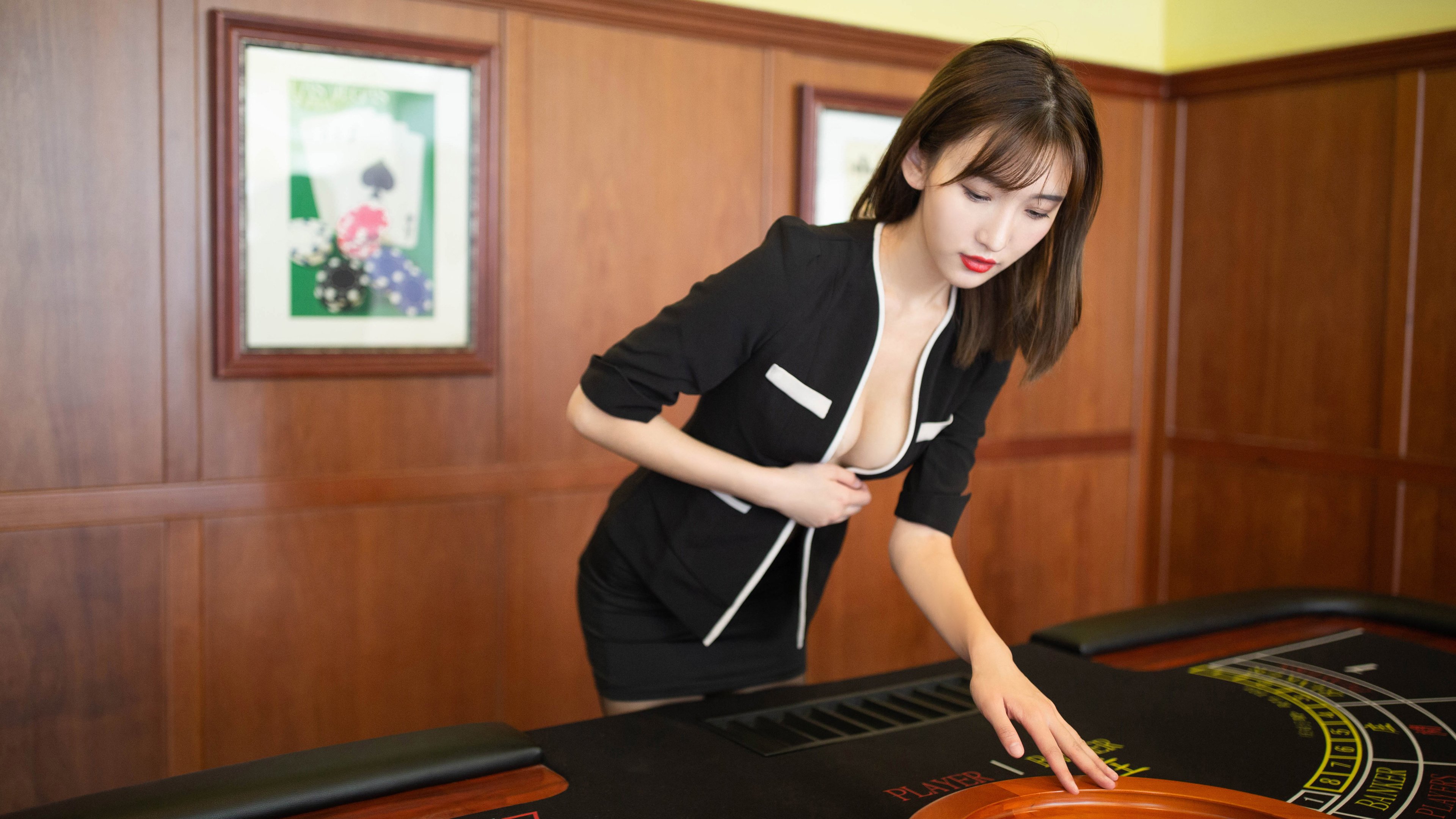 摩洛哥马术协会设立青少年马术奖学金，支持优秀学员发展。，摩洛哥的马