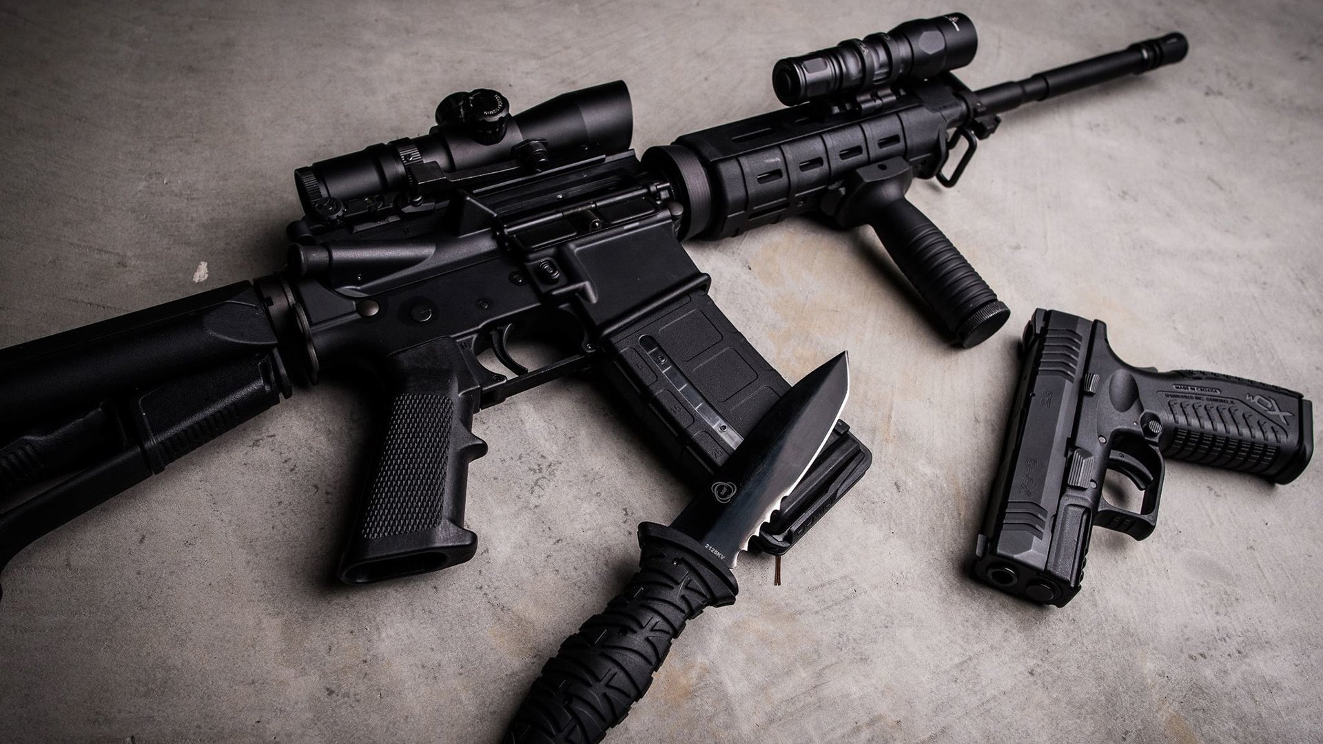 九游官网pc-五大联赛是否提倡中前场球员持球强度训练应对逼抢，足球中场前锋