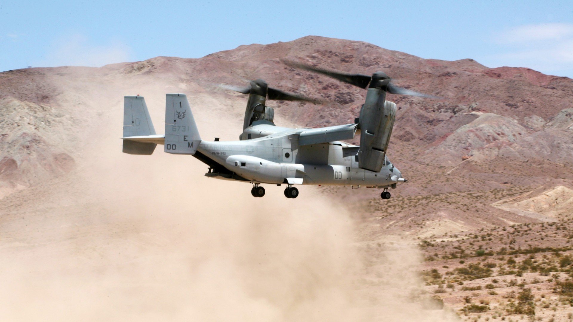 JIU YOU GAME-边路球员助攻效率是否比中路穿插更具威胁，边路足球是什么意思